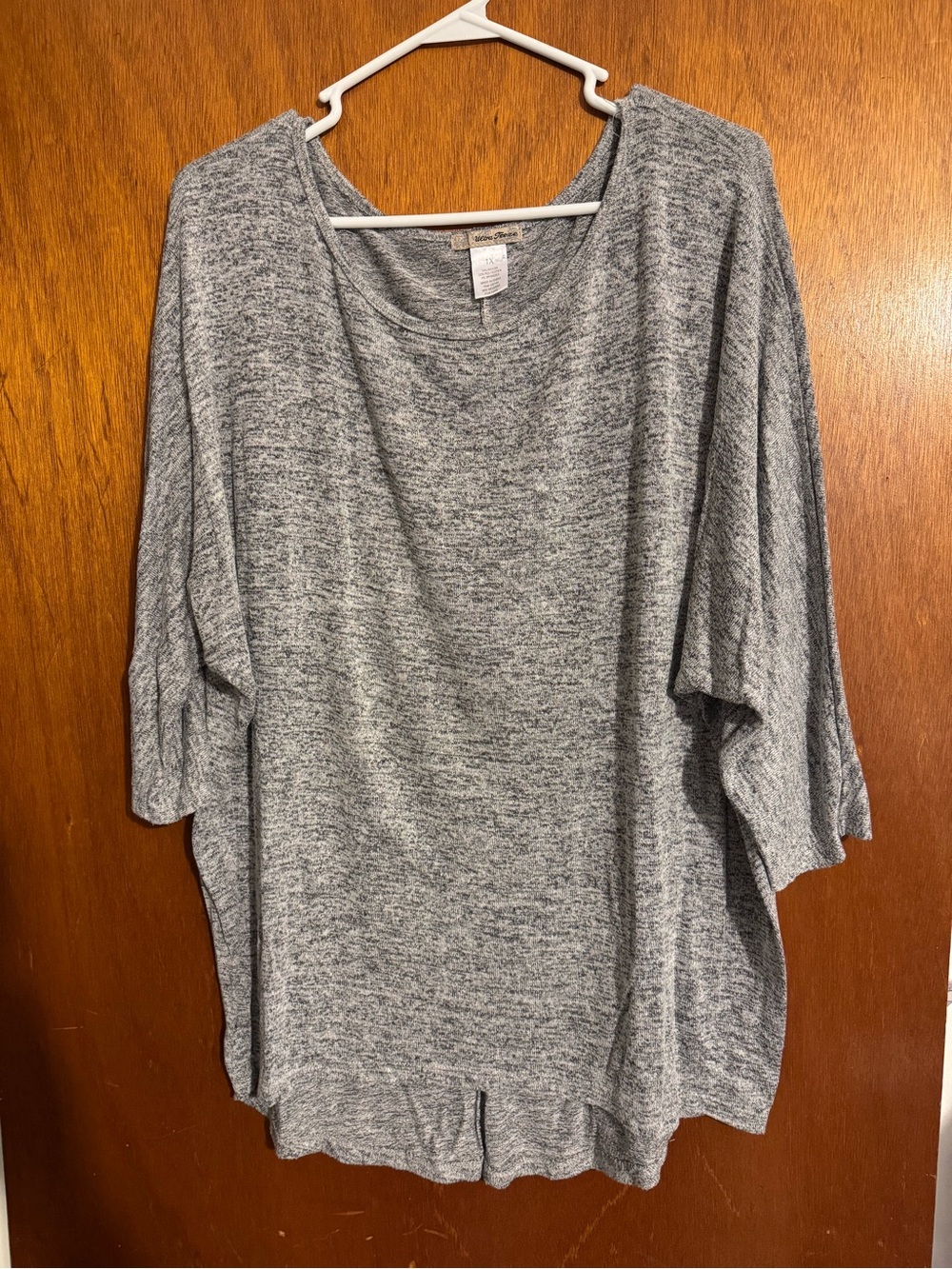 Relaxed Heather Gray Women's Pullover Top